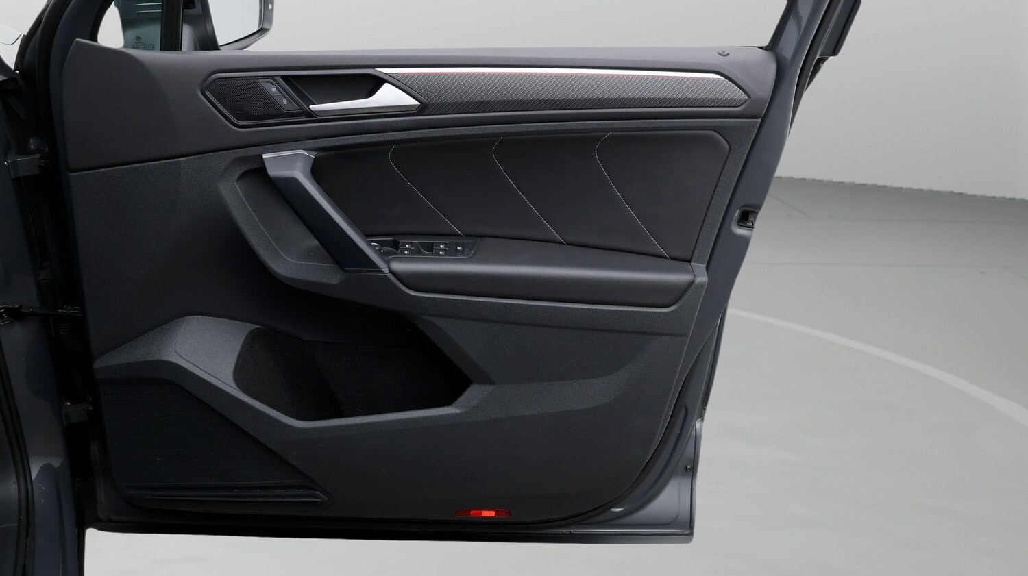 Used Volkswagen Tiguan 2021 for sale - 77367085: Photo 15