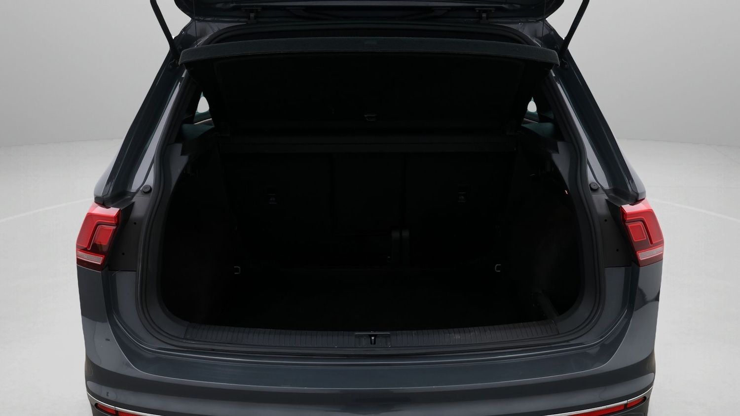 Used Volkswagen Tiguan 2021 for sale - 77367085: Photo 17