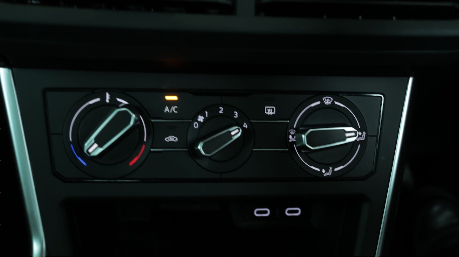 Used Volkswagen Taigo for sale - 78035247: Photo 12