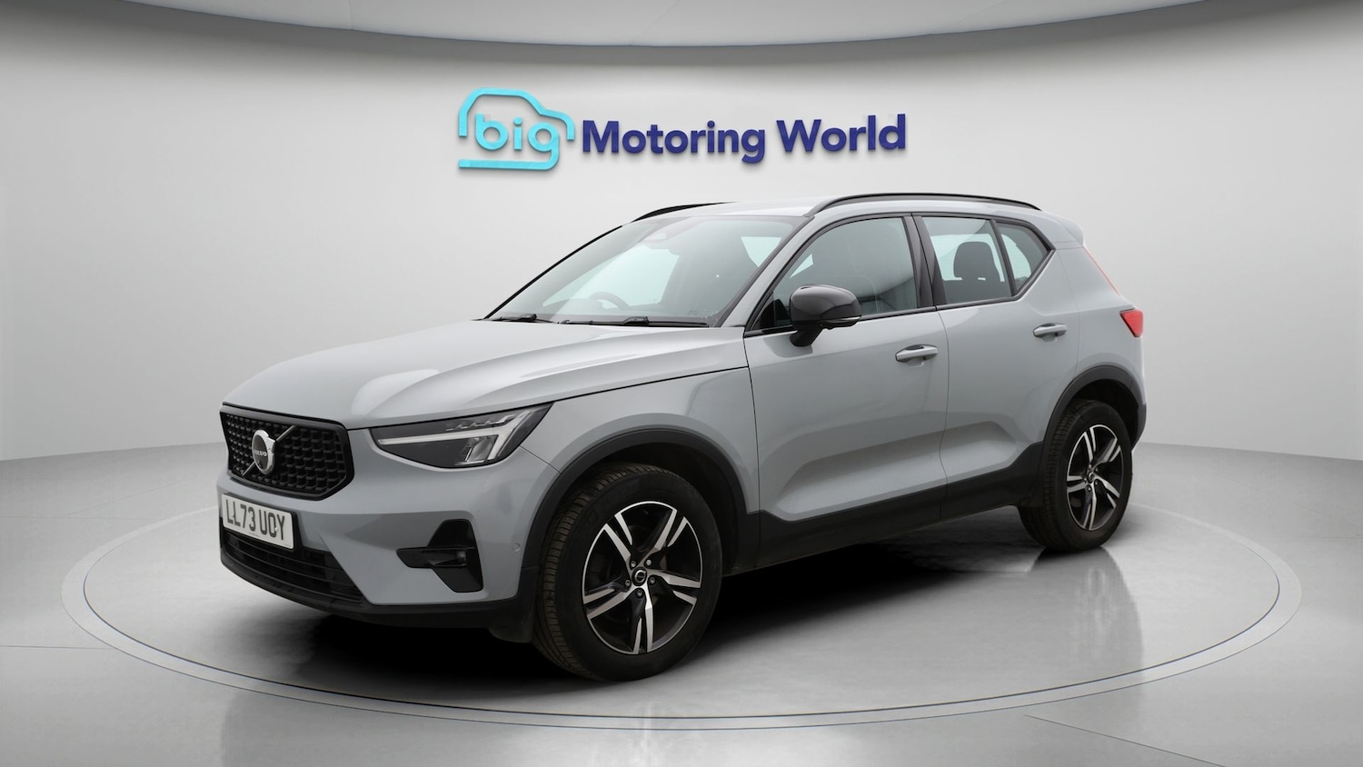 Used Volvo XC40 2023 for sale - 77181432: Photo 3