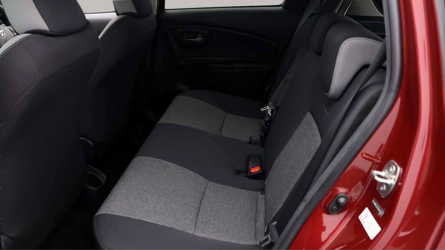 Used Toyota Yaris 2020 for sale - 77665152: Photo 16