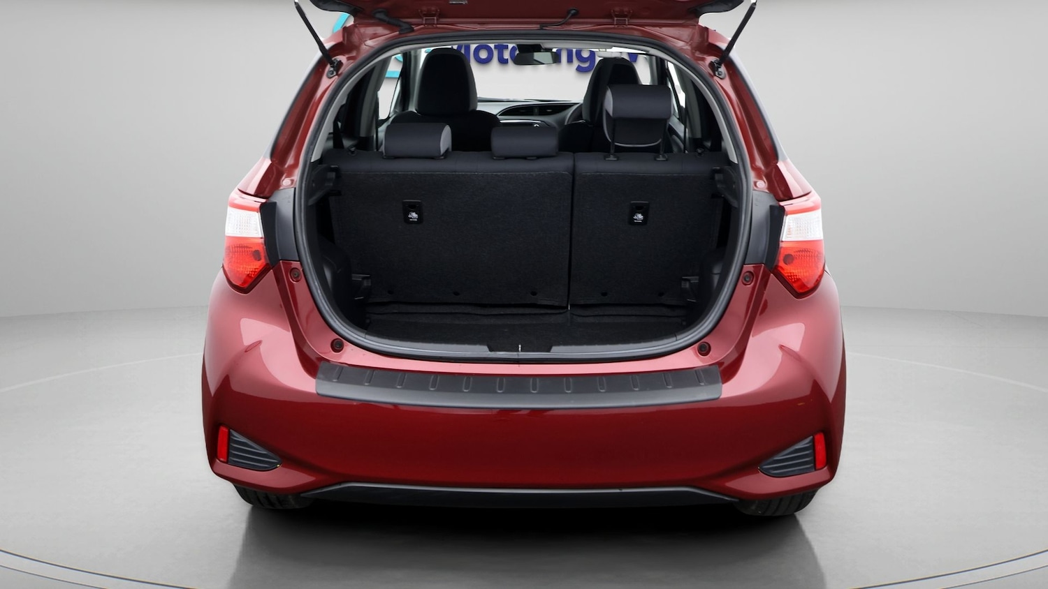 Used Toyota Yaris 2020 for sale - 77665152: Photo 17