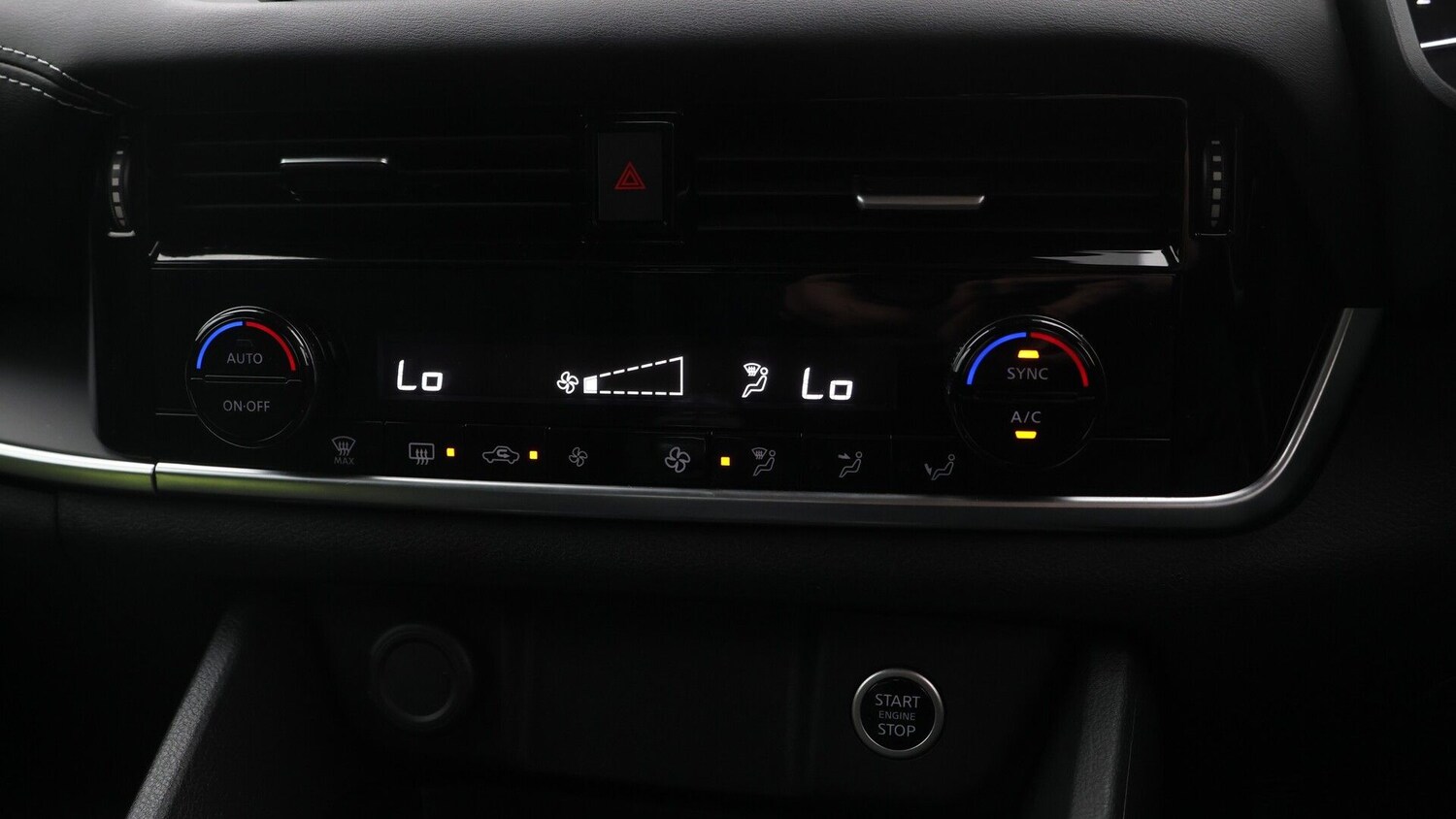 Used Nissan Qashqai for sale - 77336869: Photo 12