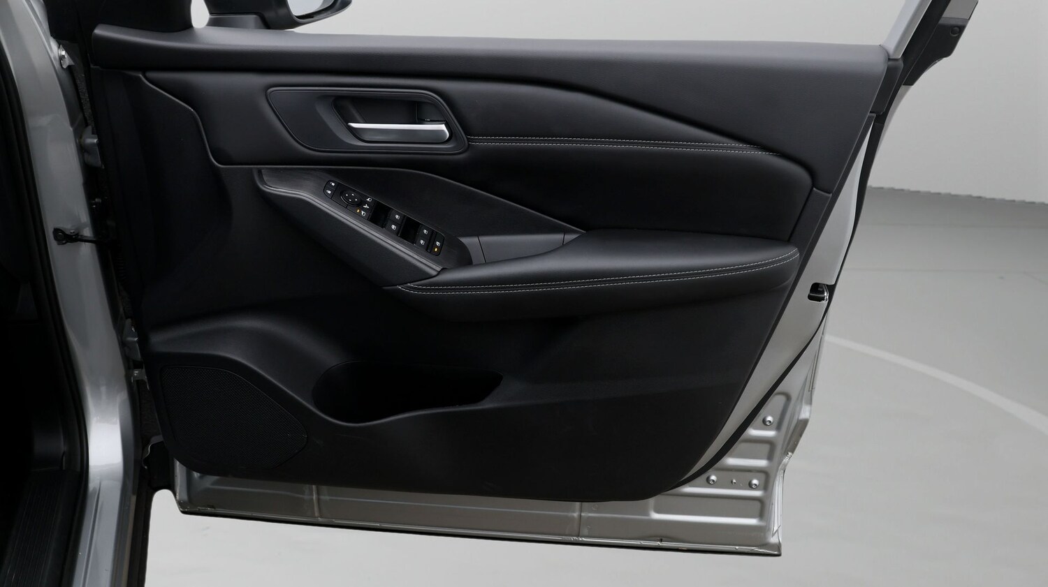 Used Nissan Qashqai for sale - 77336869: Photo 15