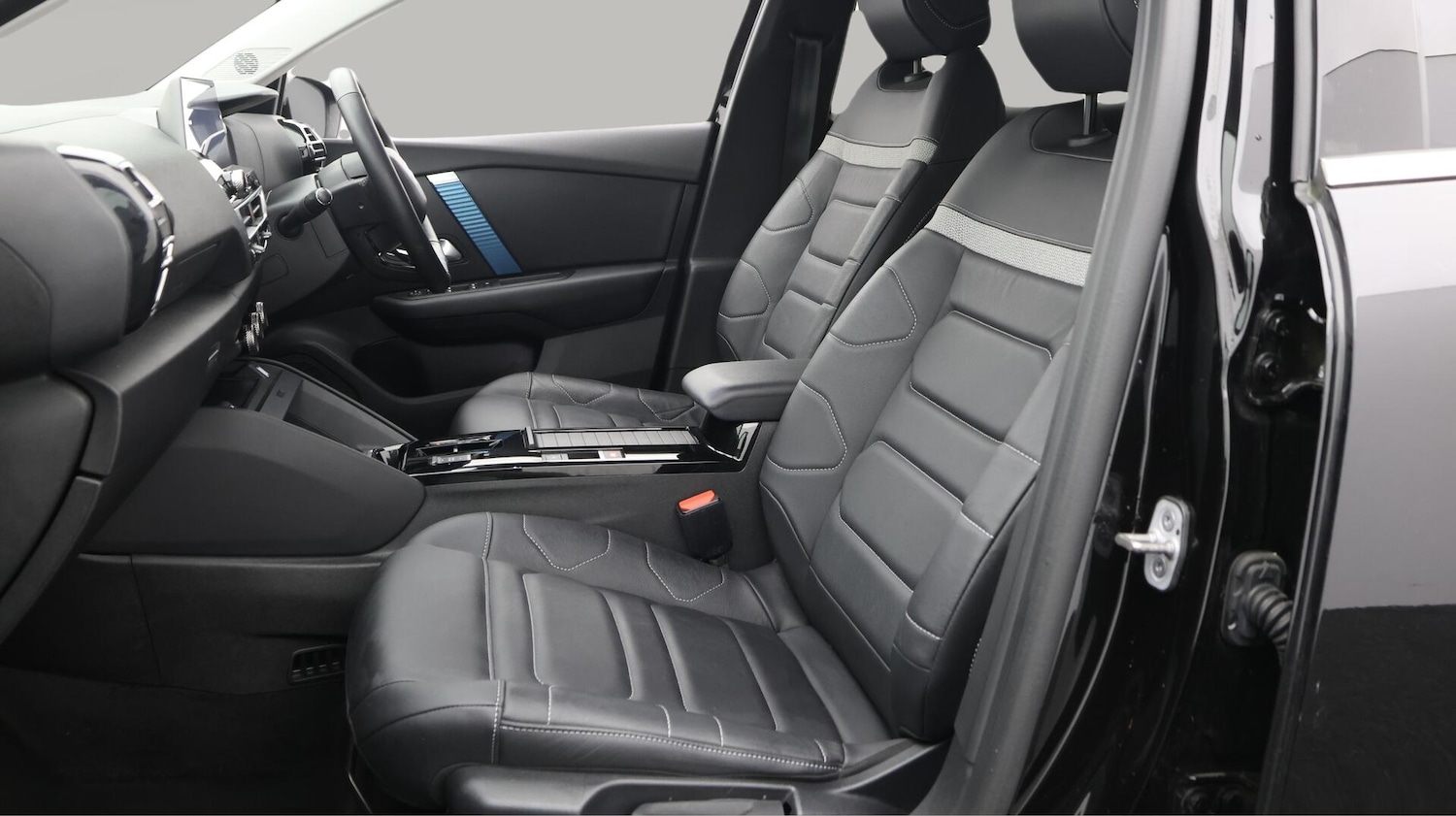 Used Citroen C4 2022 for sale - 76498666: Photo 15