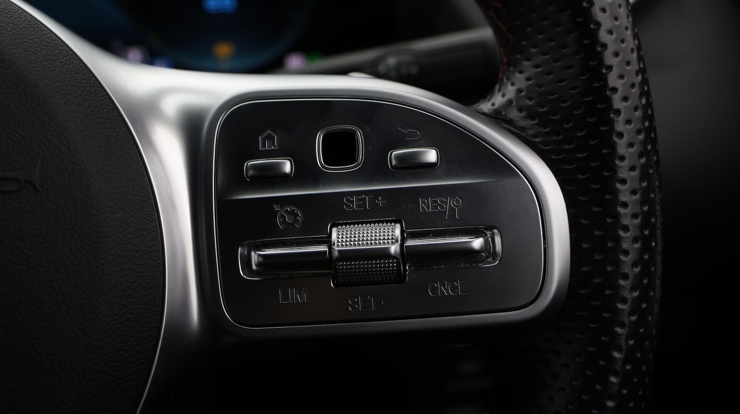 Used Mercedes-Benz EQA 2021 for sale - 76094286: Photo 24