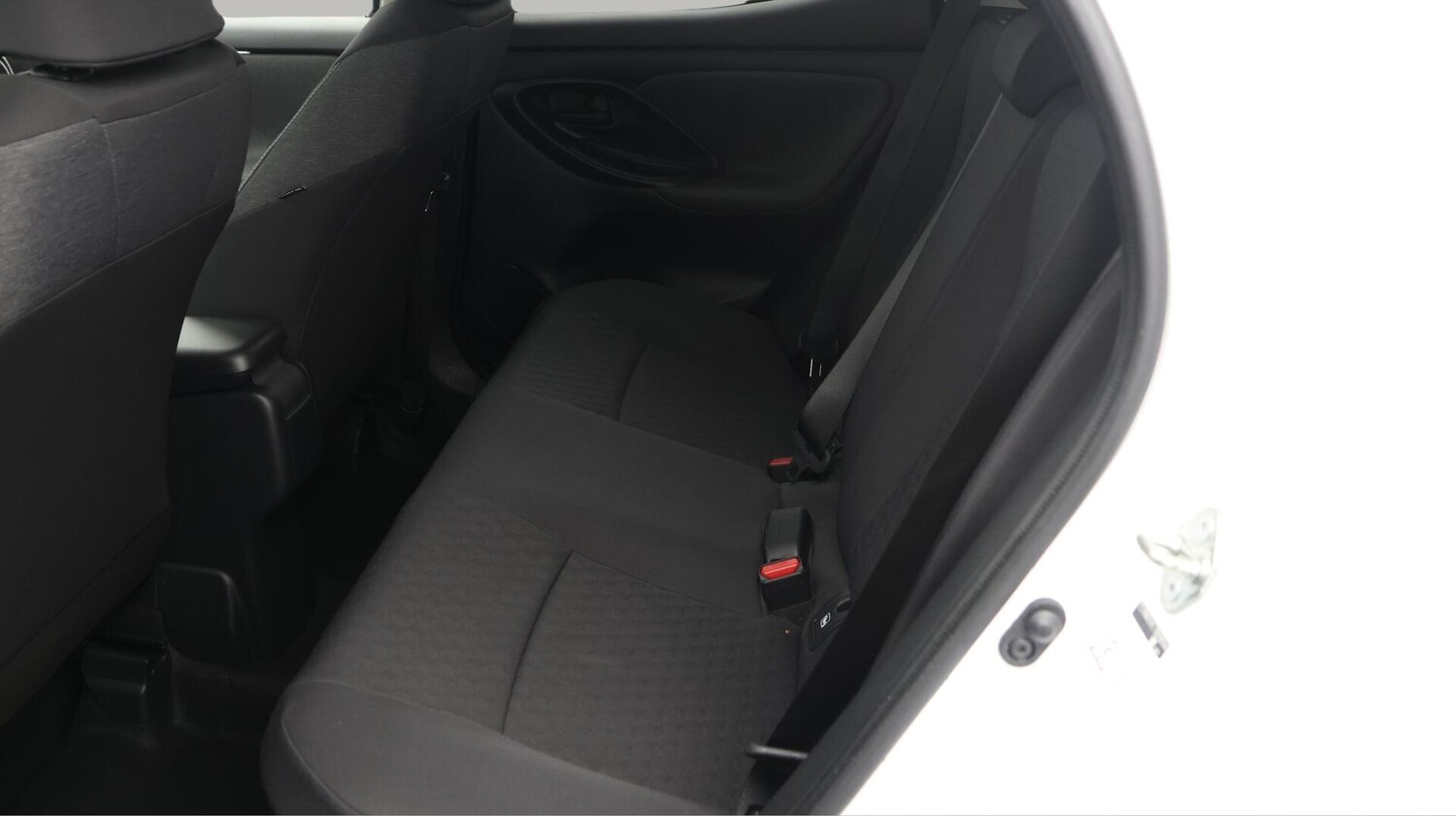 Used Toyota Yaris 2021 for sale - 75991127: Photo 17
