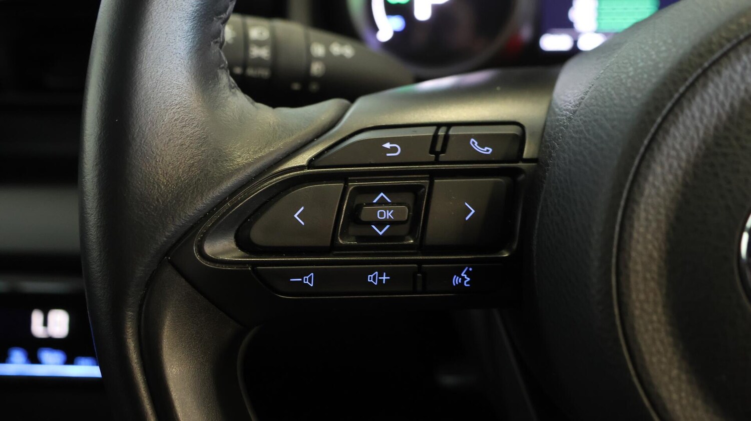 Used Toyota Yaris 2021 for sale - 75991127: Photo 23
