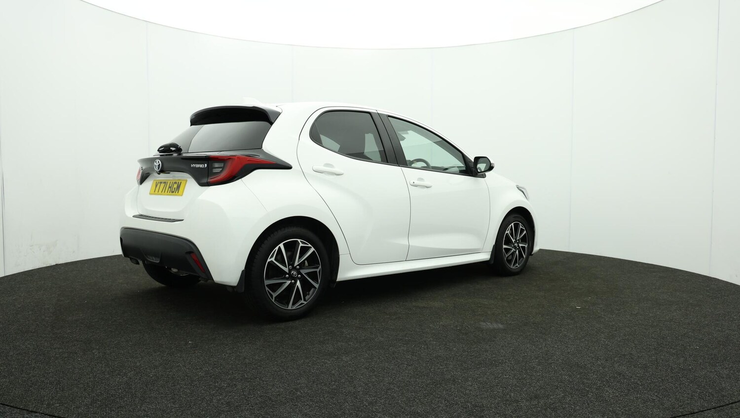 Used Toyota Yaris 2021 for sale - 75991127: Photo 35