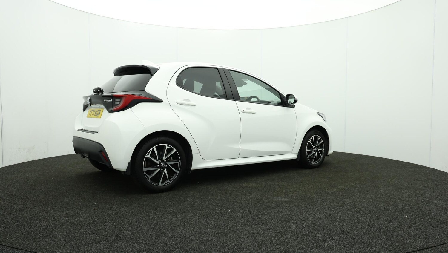 Used Toyota Yaris 2021 for sale - 75991127: Photo 36