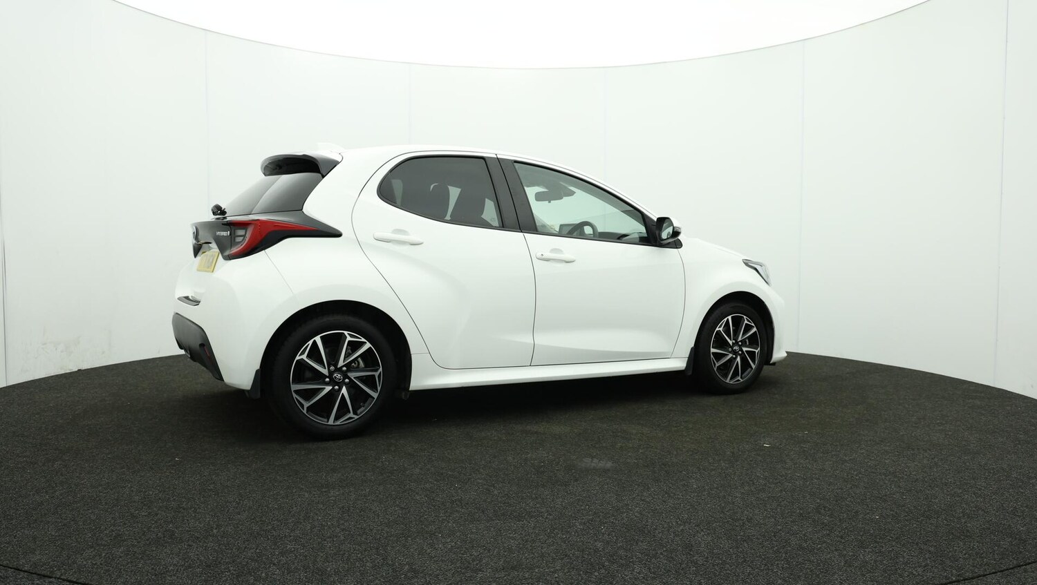 Used Toyota Yaris 2021 for sale - 75991127: Photo 37