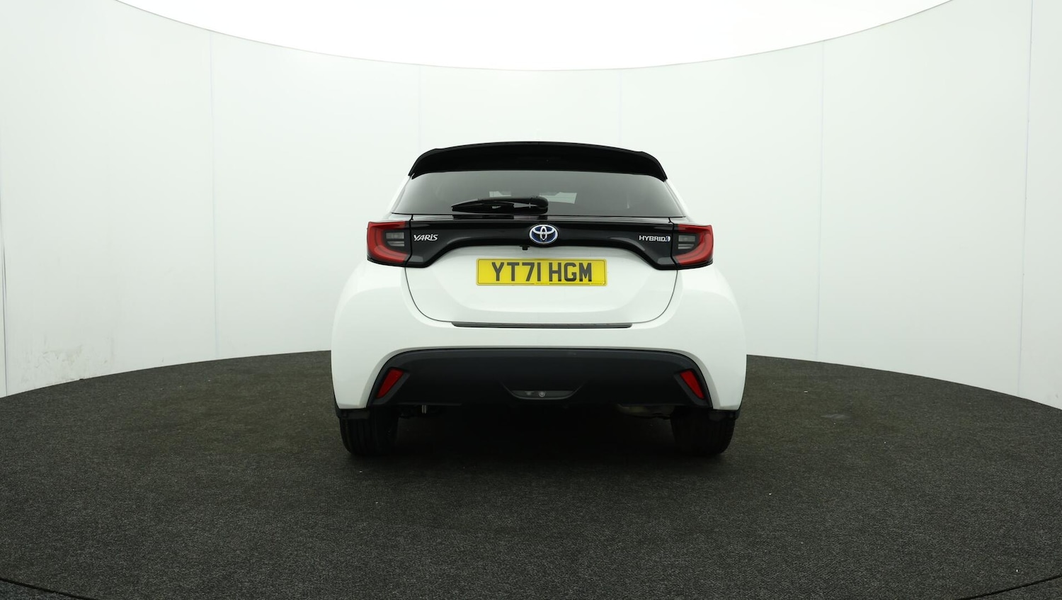 Used Toyota Yaris 2021 for sale - 75991127: Photo 56