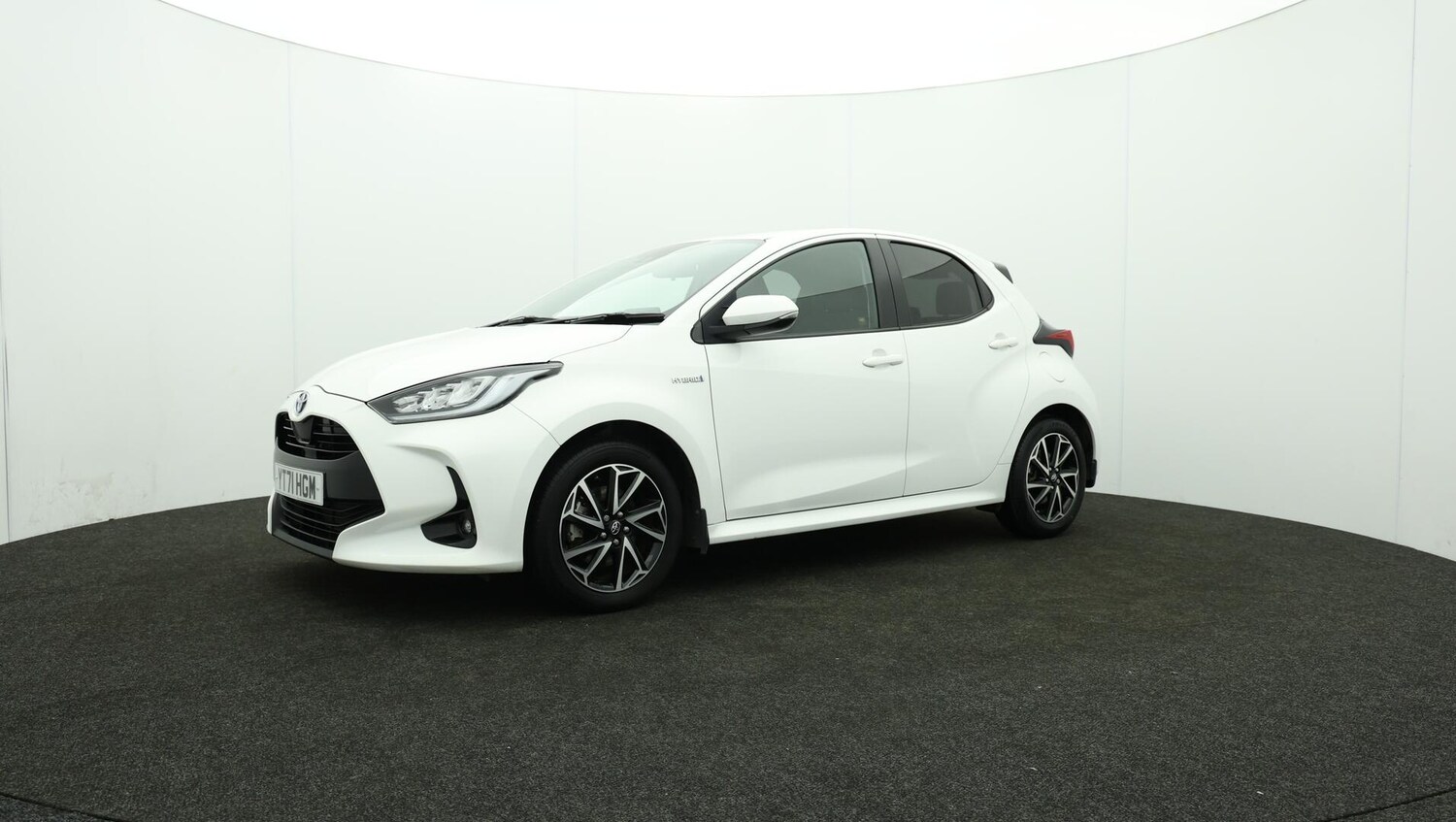 Used Toyota Yaris 2021 for sale - 75991127: Photo 64