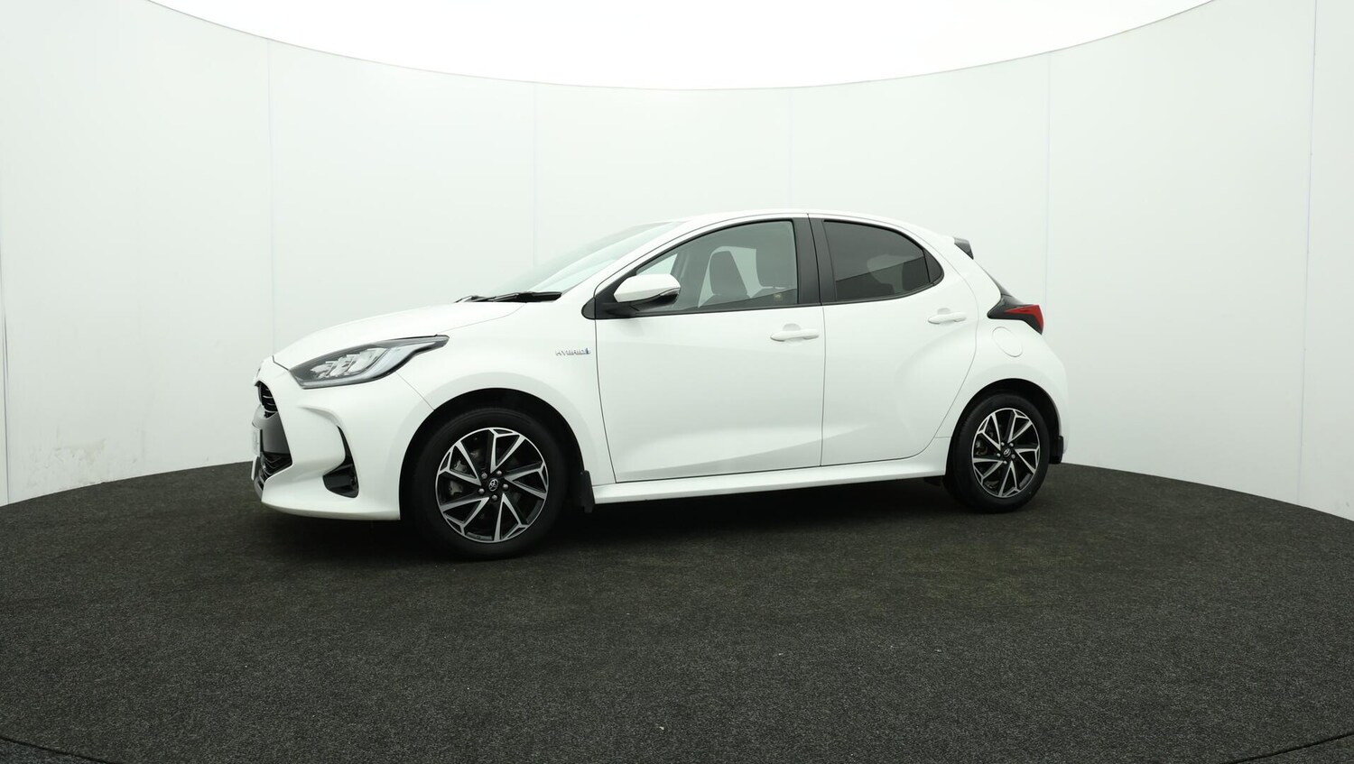 Used Toyota Yaris 2021 for sale - 75991127: Photo 66