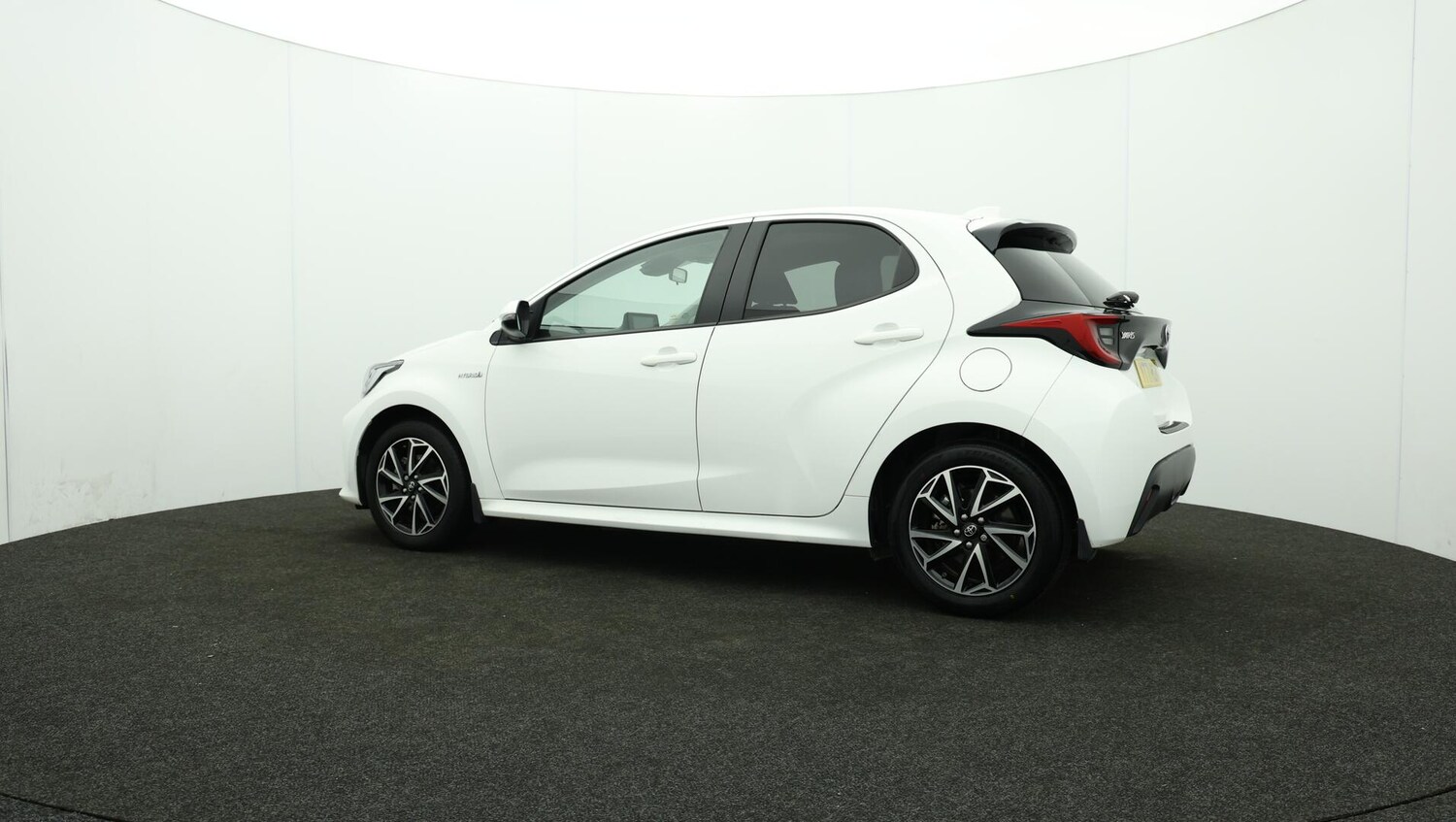Used Toyota Yaris 2021 for sale - 75991127: Photo 75