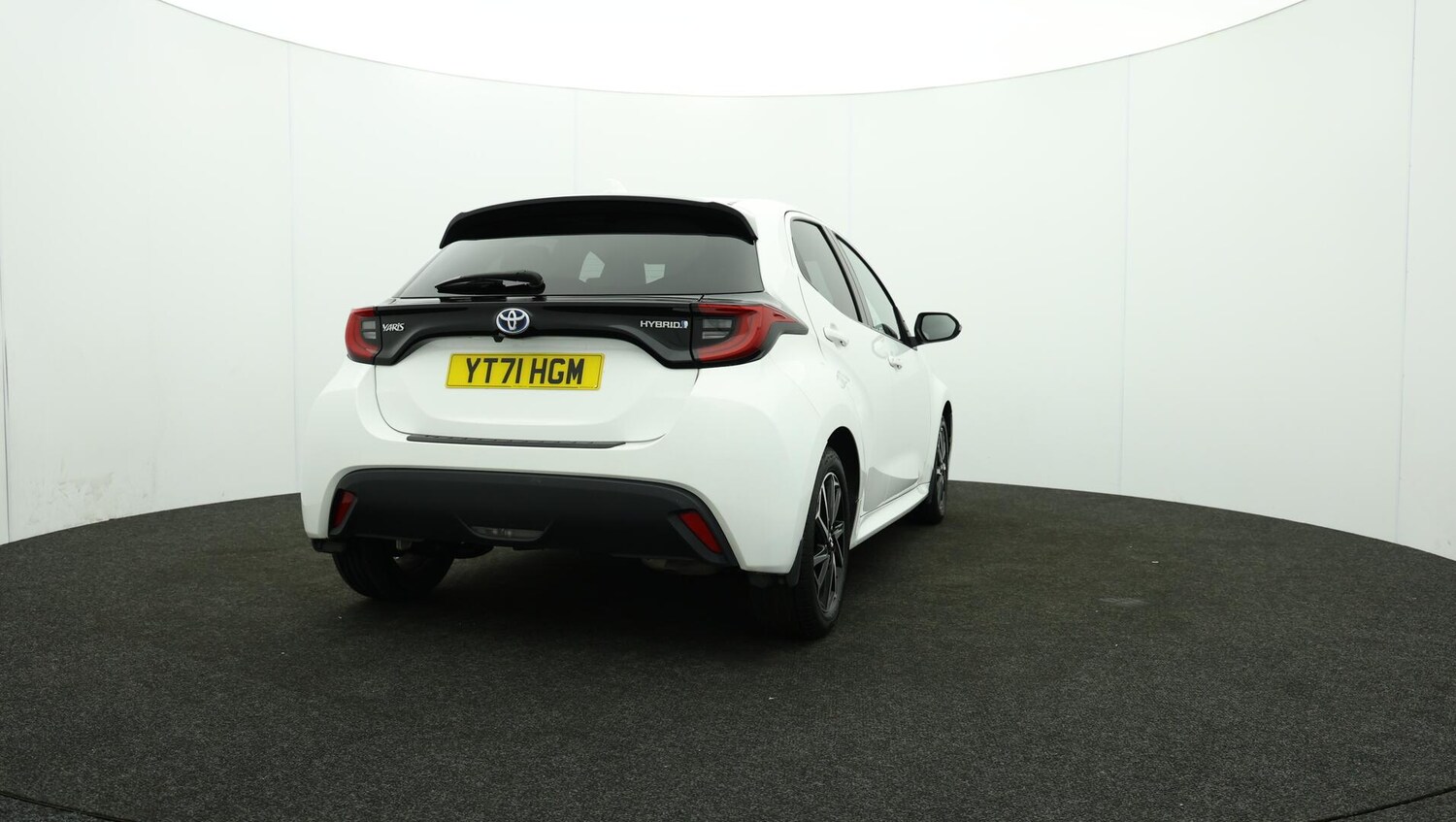 Used Toyota Yaris 2021 for sale - 75991127: Photo 82