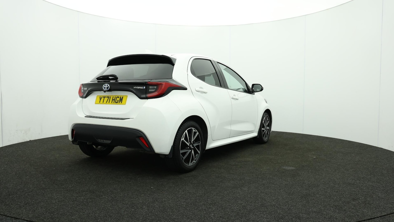 Used Toyota Yaris 2021 for sale - 75991127: Photo 84