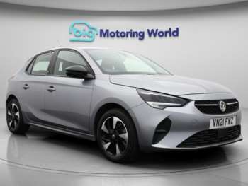 2021 (21) - 50kWh SE Nav Premium Hatchback 5dr Electric Auto (7.4Kw Charger) (136 ps)