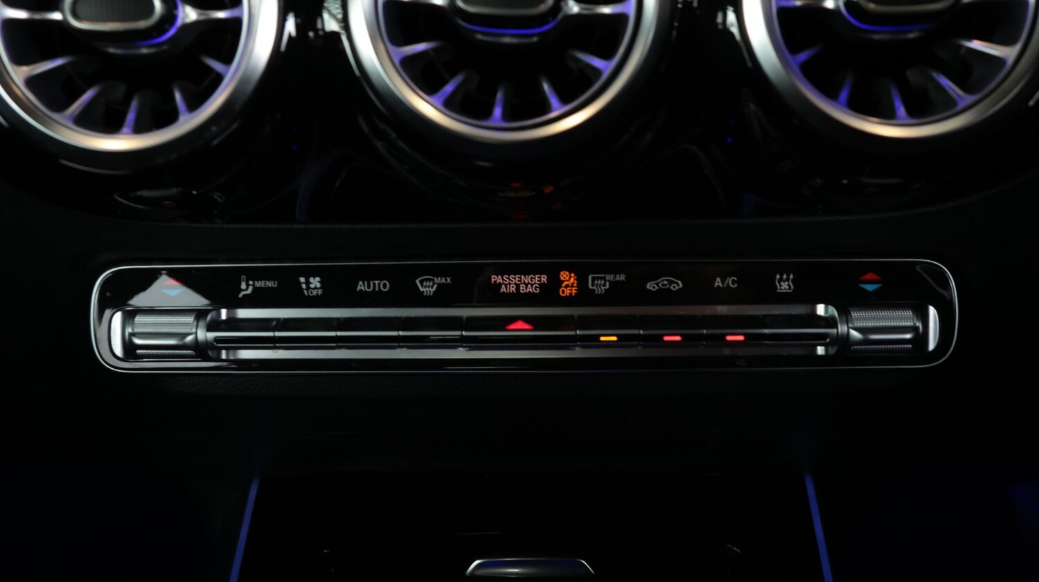 Used Mercedes-Benz EQA 2022 for sale - 77971318: Photo 12