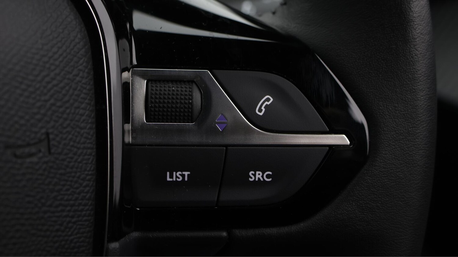 Used Peugeot 2008 2024 for sale - 76001306: Photo 24