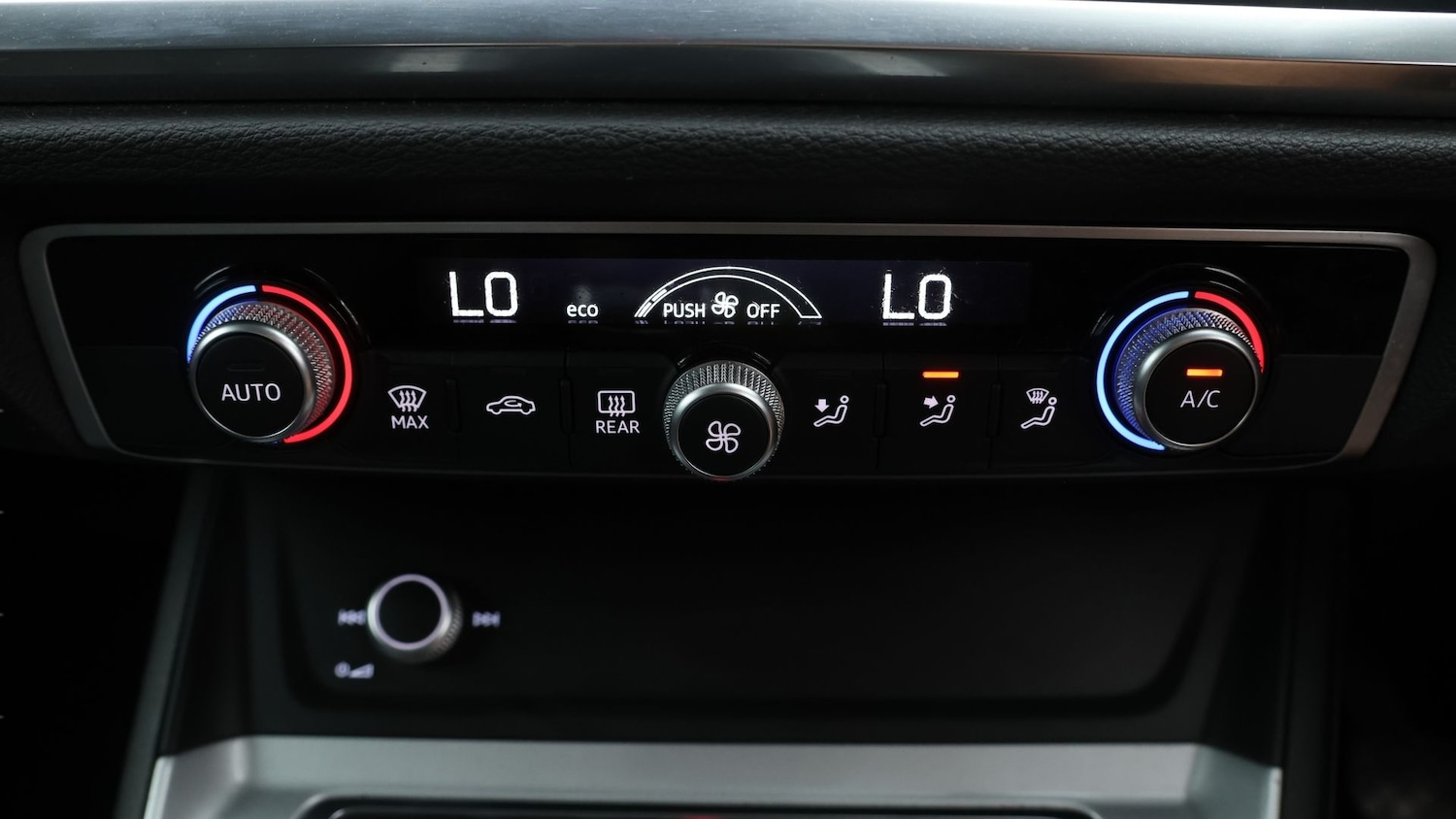 Used Audi Q3 2022 for sale - 77351095: Photo 12