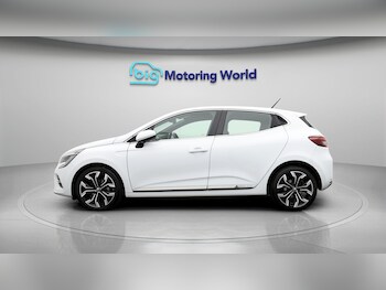 Used Renault Clio 2021 for sale - 77746595: Photo