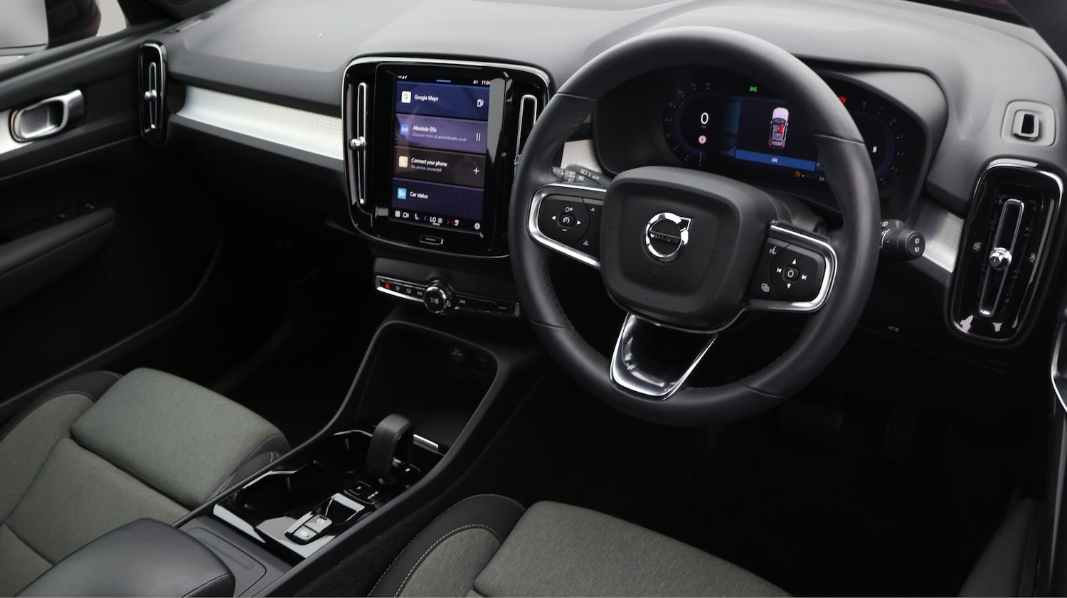 Used Volvo XC40 2023 for sale - 76433370: Photo 10