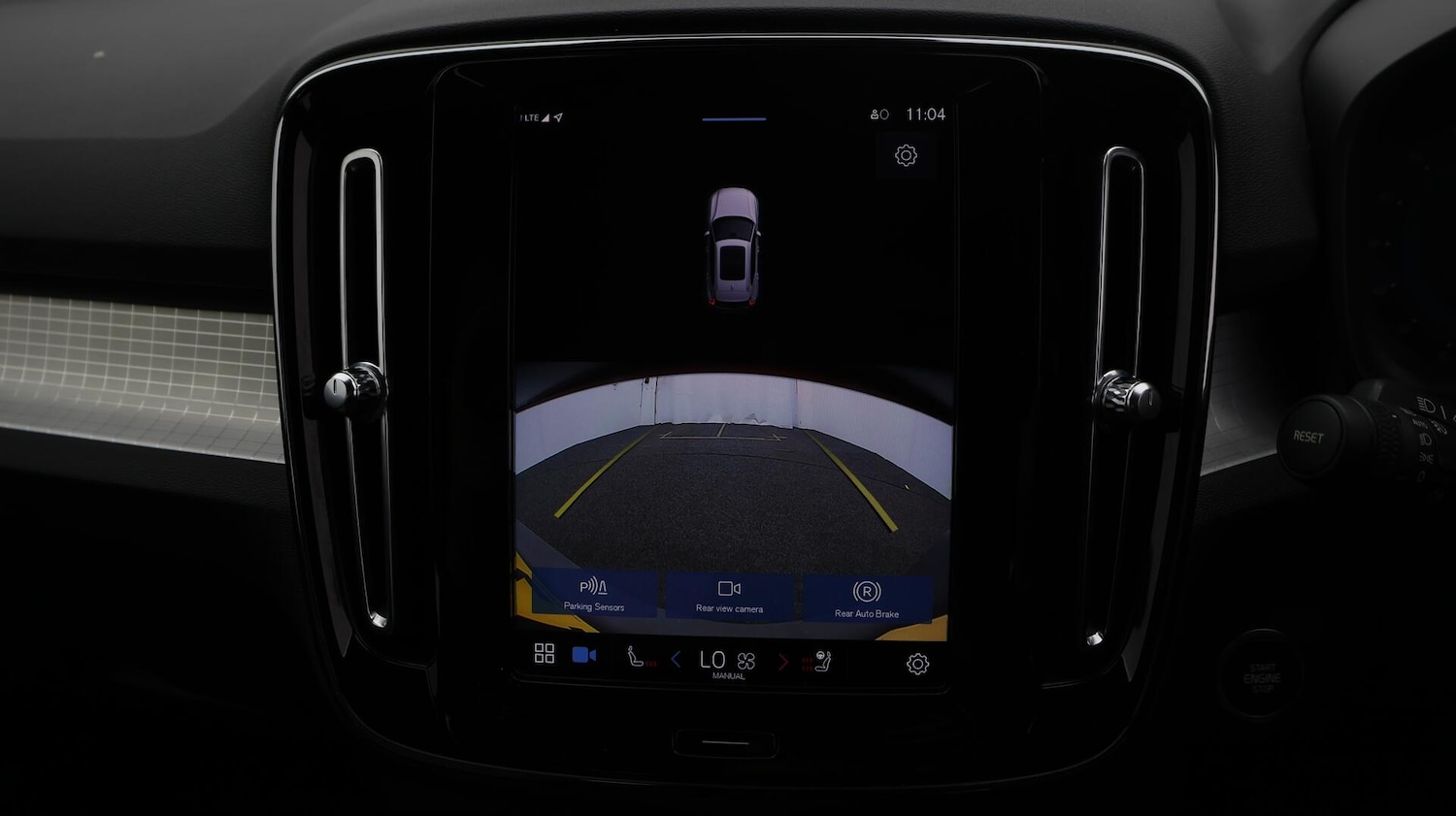 Used Volvo XC40 2023 for sale - 76433370: Photo 26