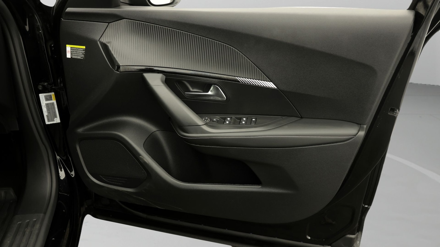 Used Peugeot 2008 2023 for sale - 77721627: Photo 15