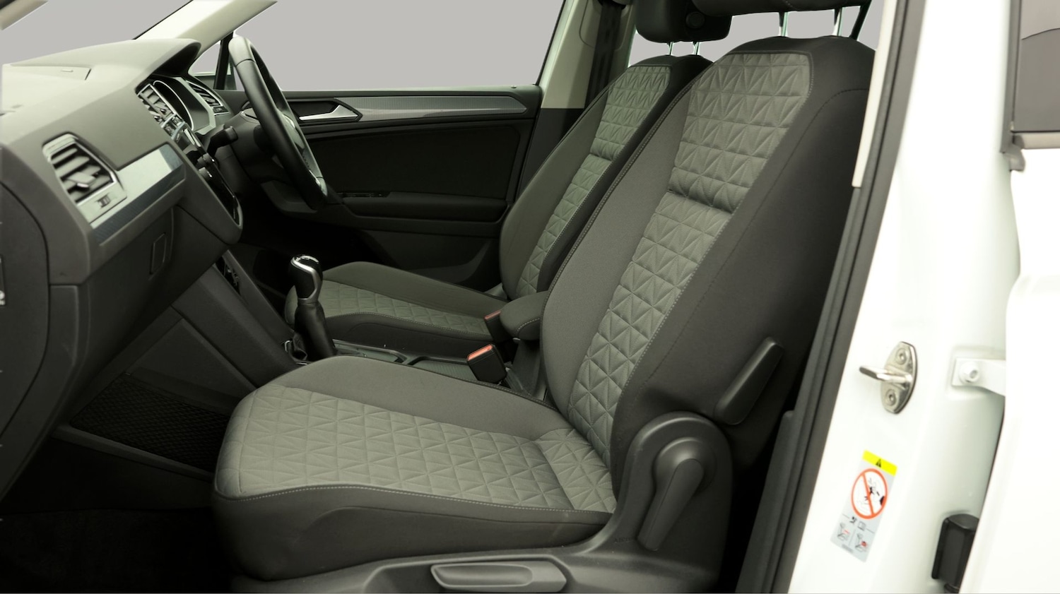 Used Volkswagen Tiguan 2021 for sale - 77767038: Photo 14