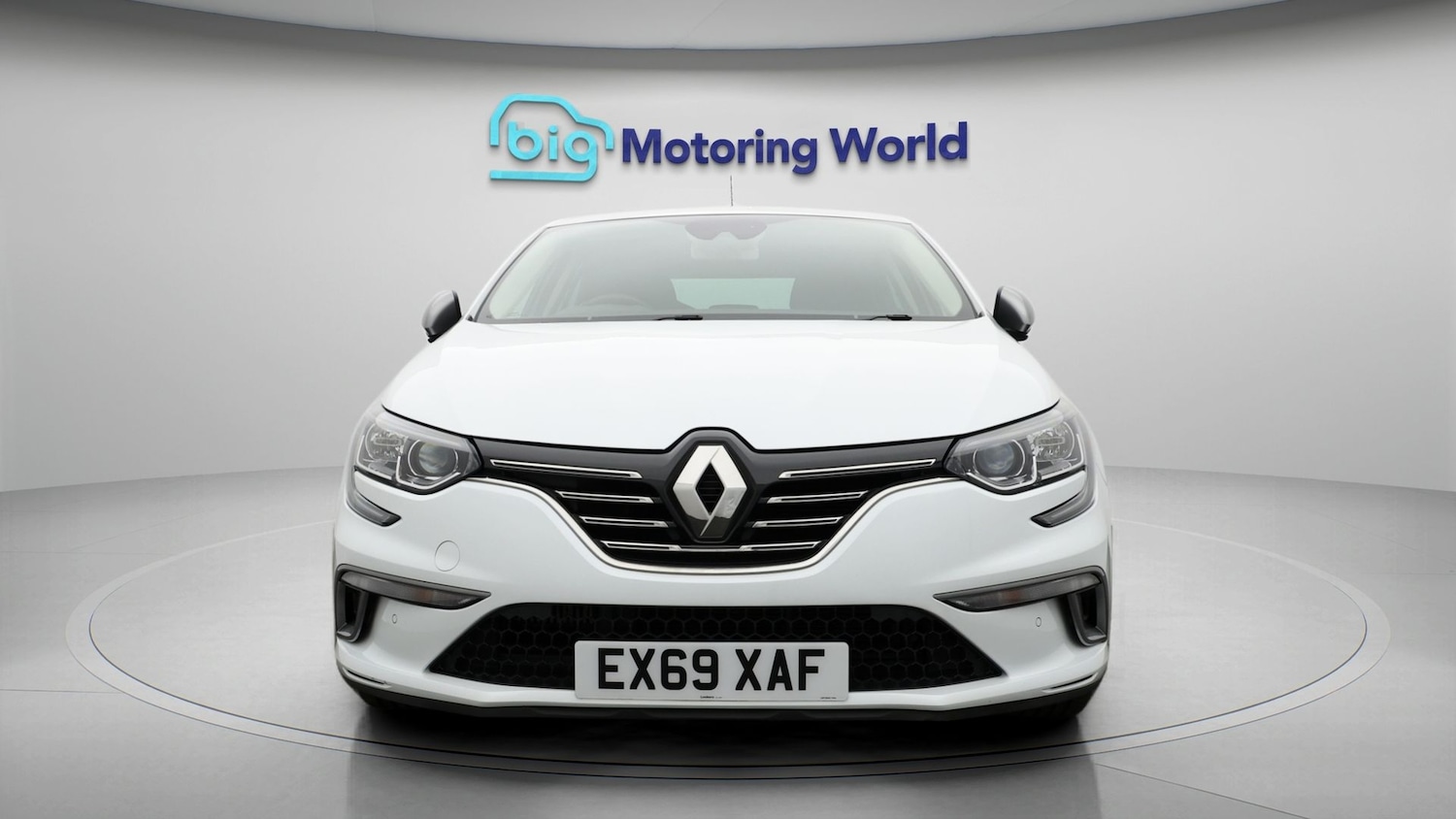 Used Renault Megane 2019 for sale - 78186259: Photo 2