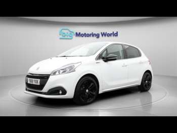 Used Peugeot 208 2018 for sale - 74642765: Photo
