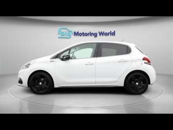 Used Peugeot 208 2018 for sale - 74642765: Photo