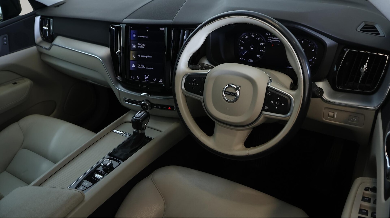 Used Volvo XC60 2018 for sale - 76457139: Photo 10