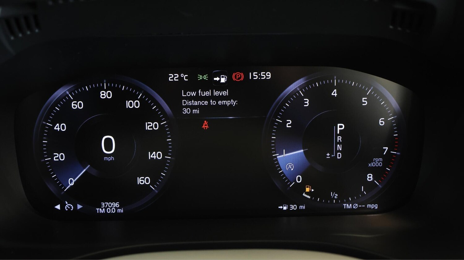 Used Volvo XC60 2018 for sale - 76457139: Photo 11