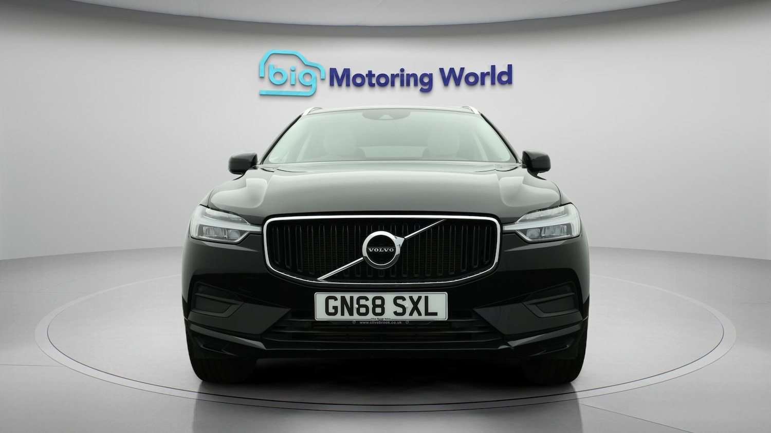 Used Volvo XC60 2018 for sale - 76457139: Photo 3