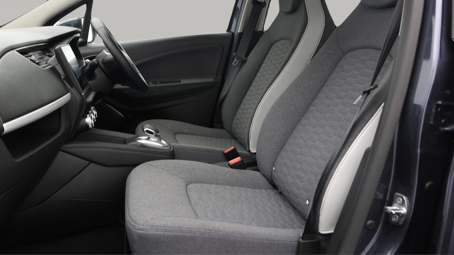 Used Renault Zoe 2021 for sale - 76283397: Photo 15