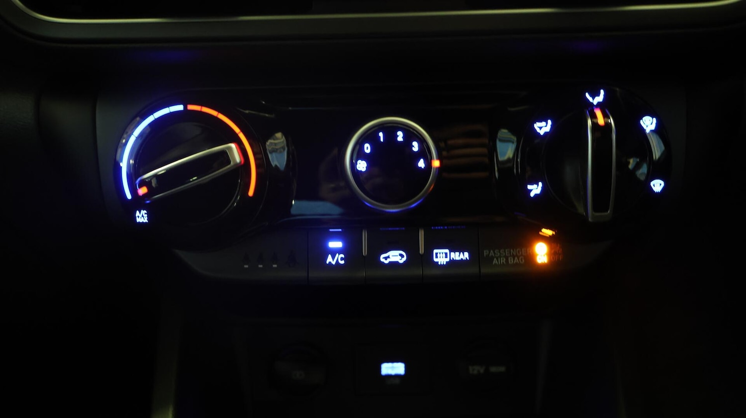 Used Hyundai KONA 2022 for sale - 76592931: Photo 13