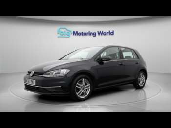 Used Volkswagen Golf 2017 for sale - 74921458: Photo