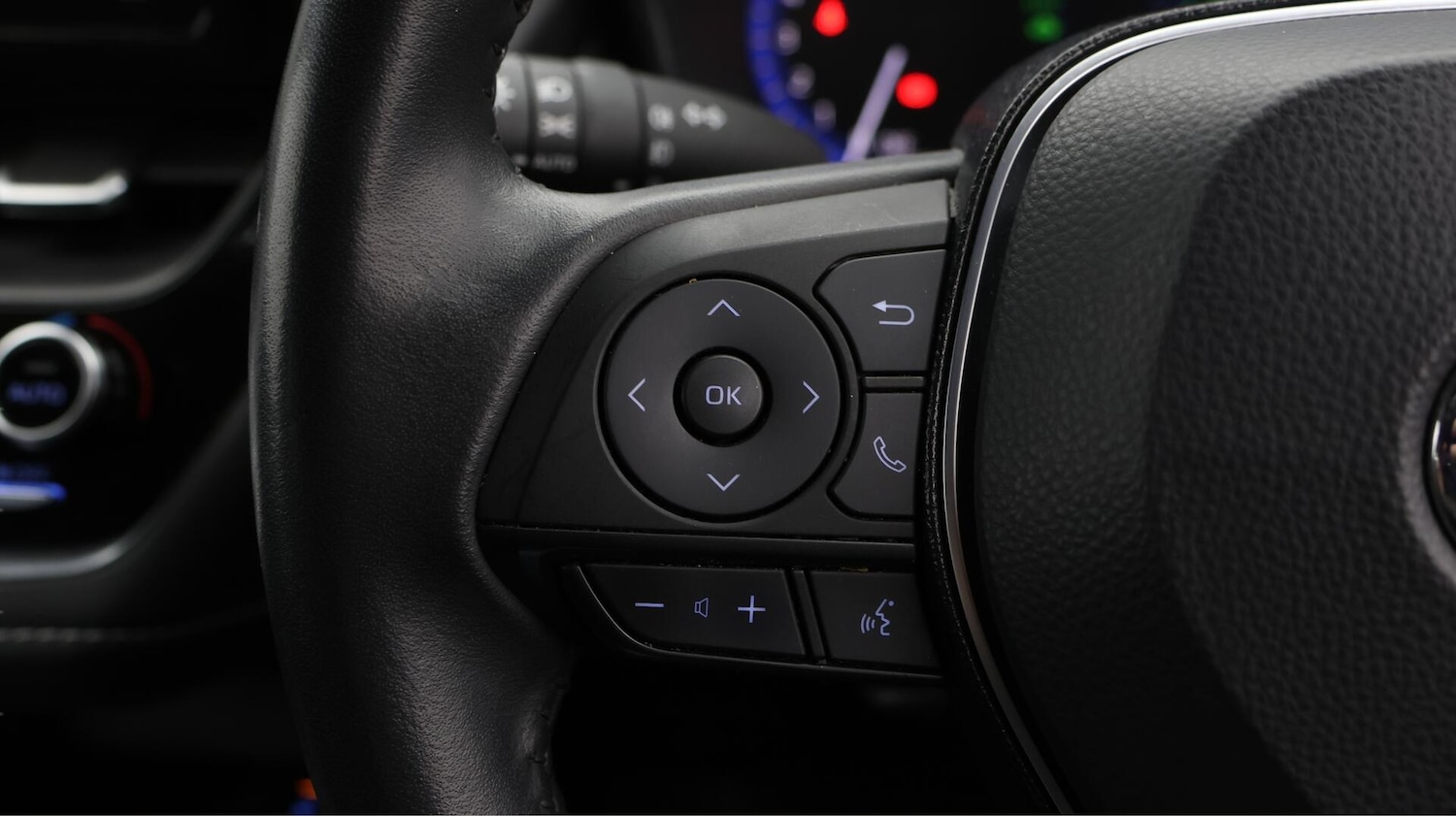 Used Toyota Corolla 2021 for sale - 76742447: Photo 23