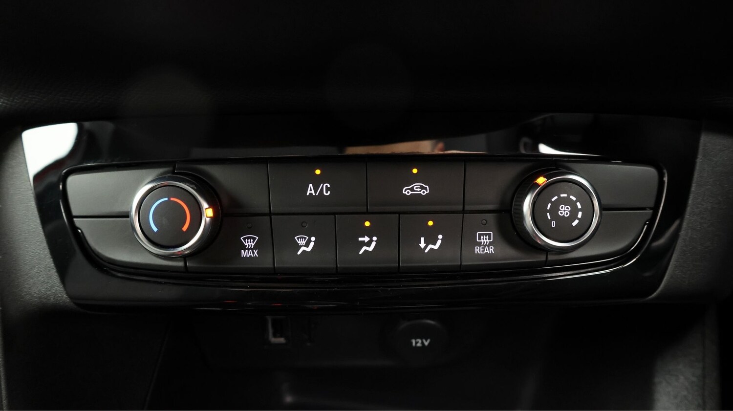 Used Vauxhall Corsa for sale - 77446928: Photo 12