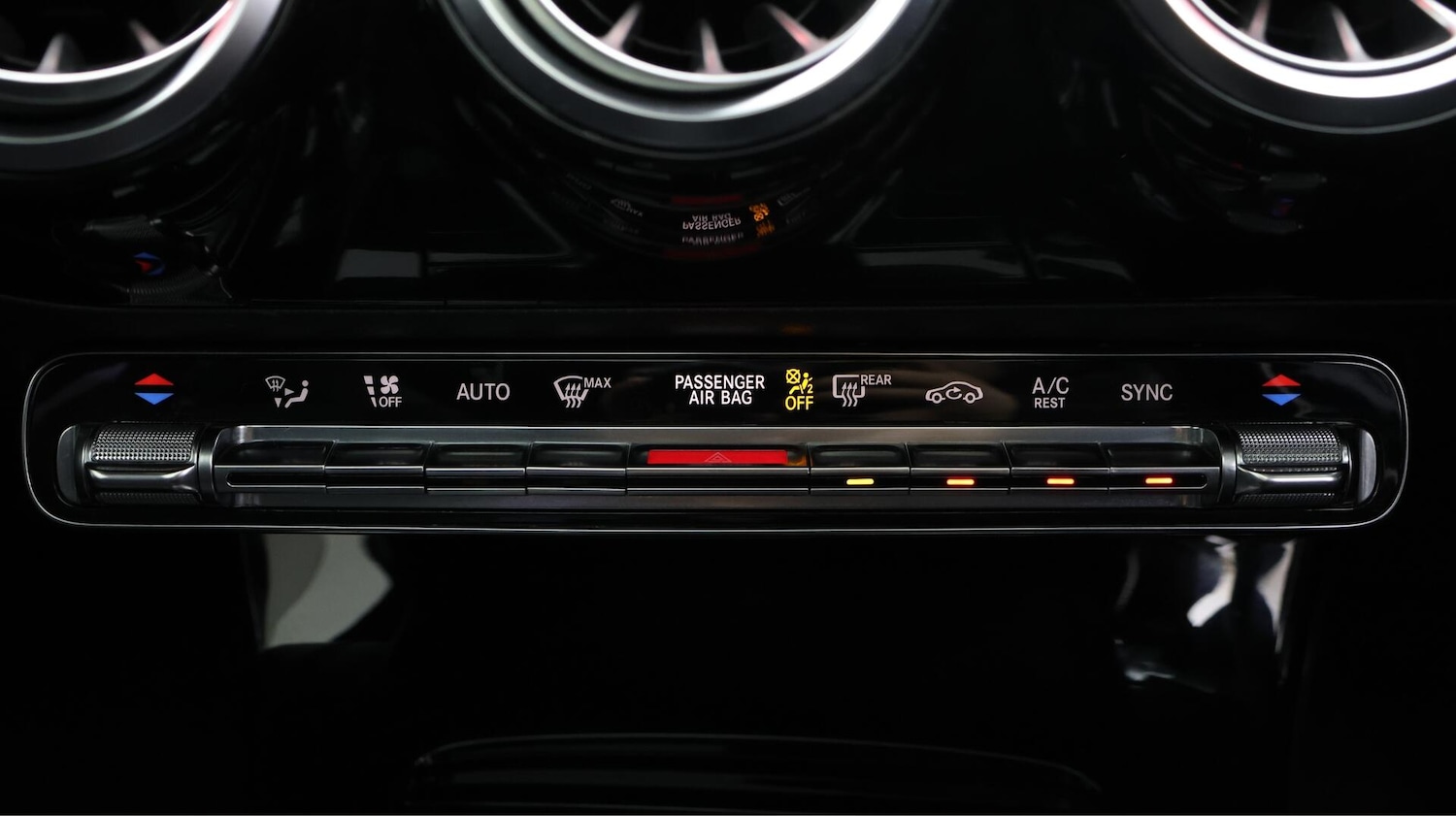 Used Mercedes-Benz A-Class 2018 for sale - 76409323: Photo 13