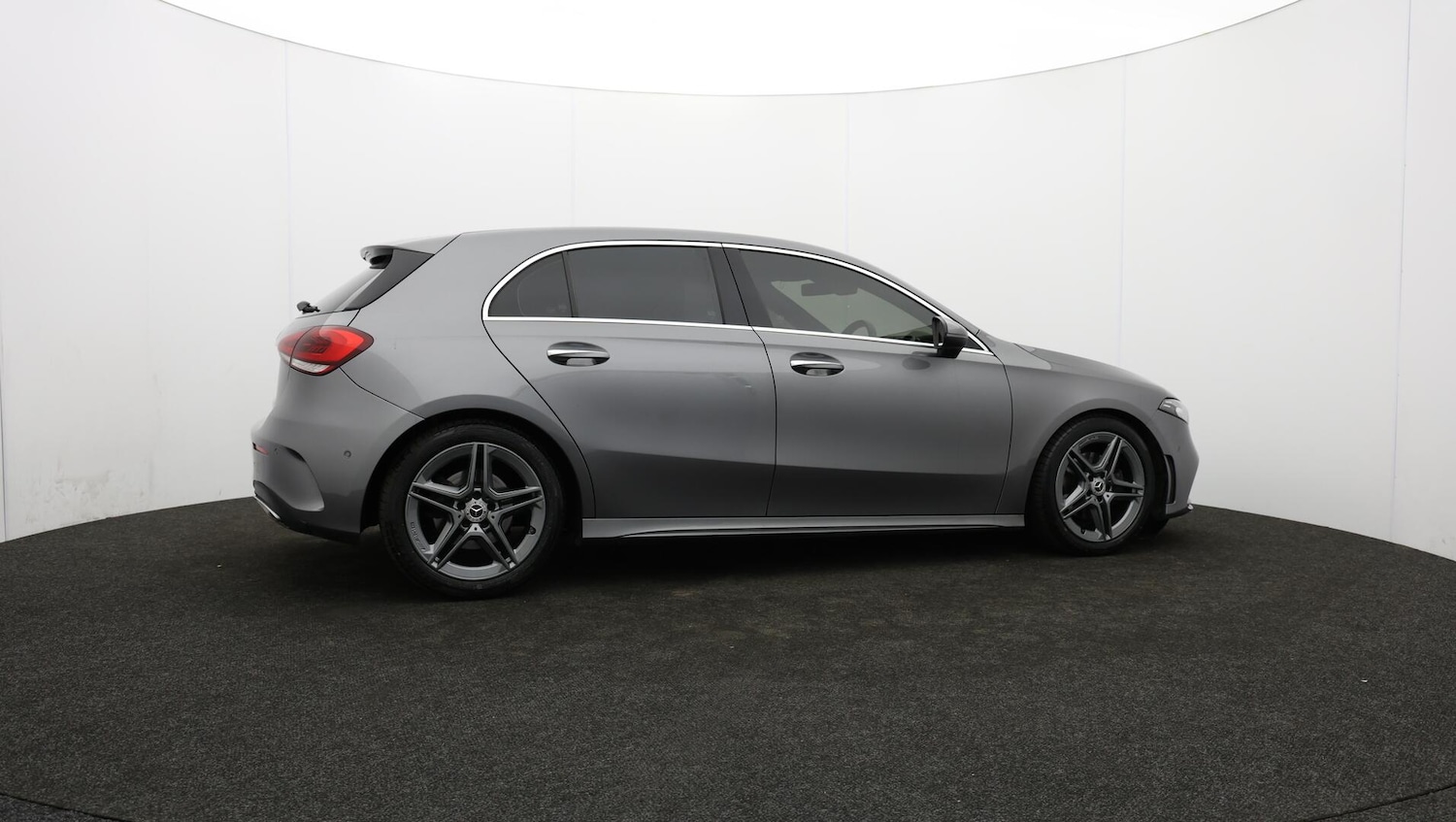 Used Mercedes-Benz A-Class 2018 for sale - 76409323: Photo 40