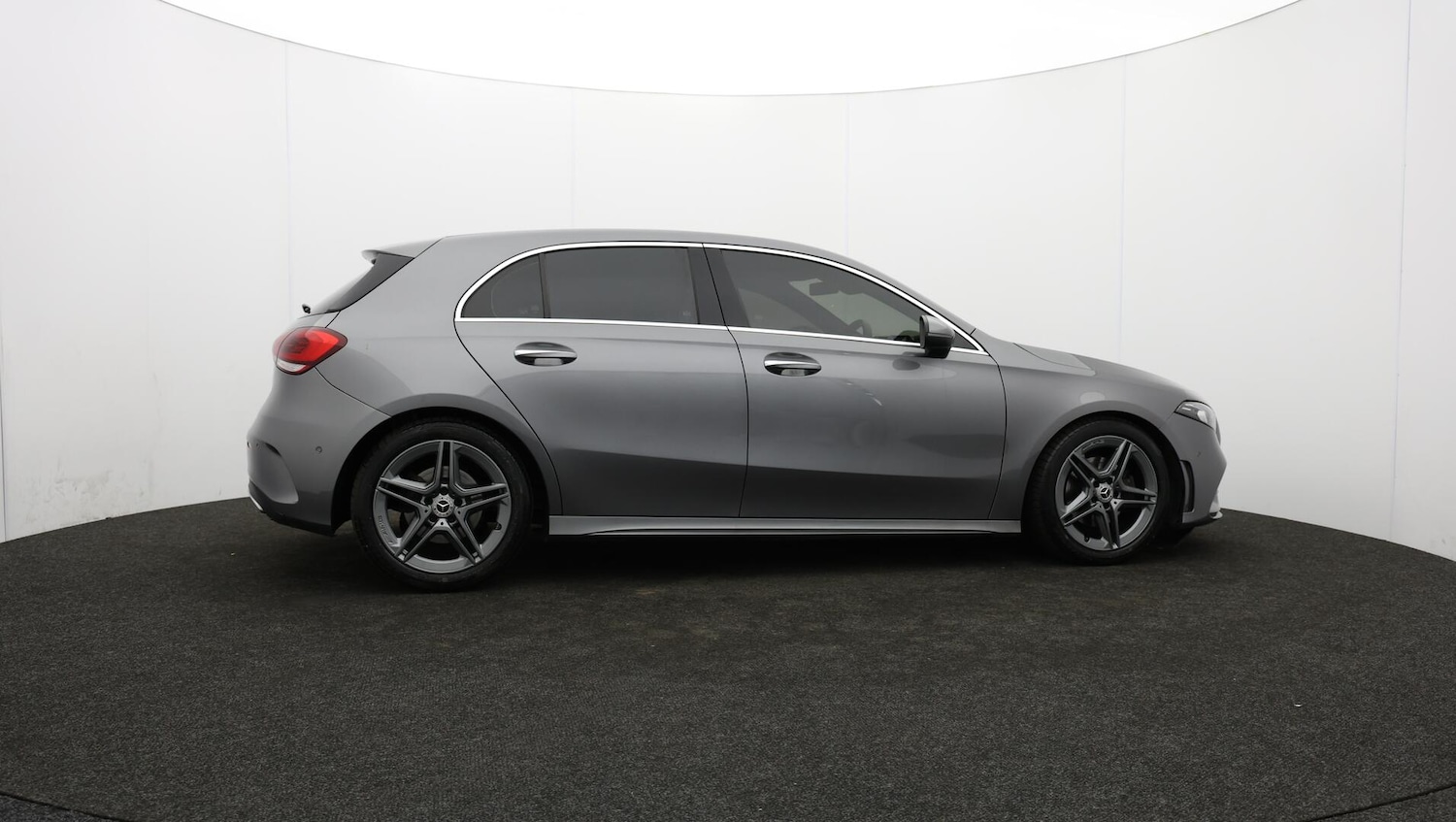 Used Mercedes-Benz A-Class 2018 for sale - 76409323: Photo 41