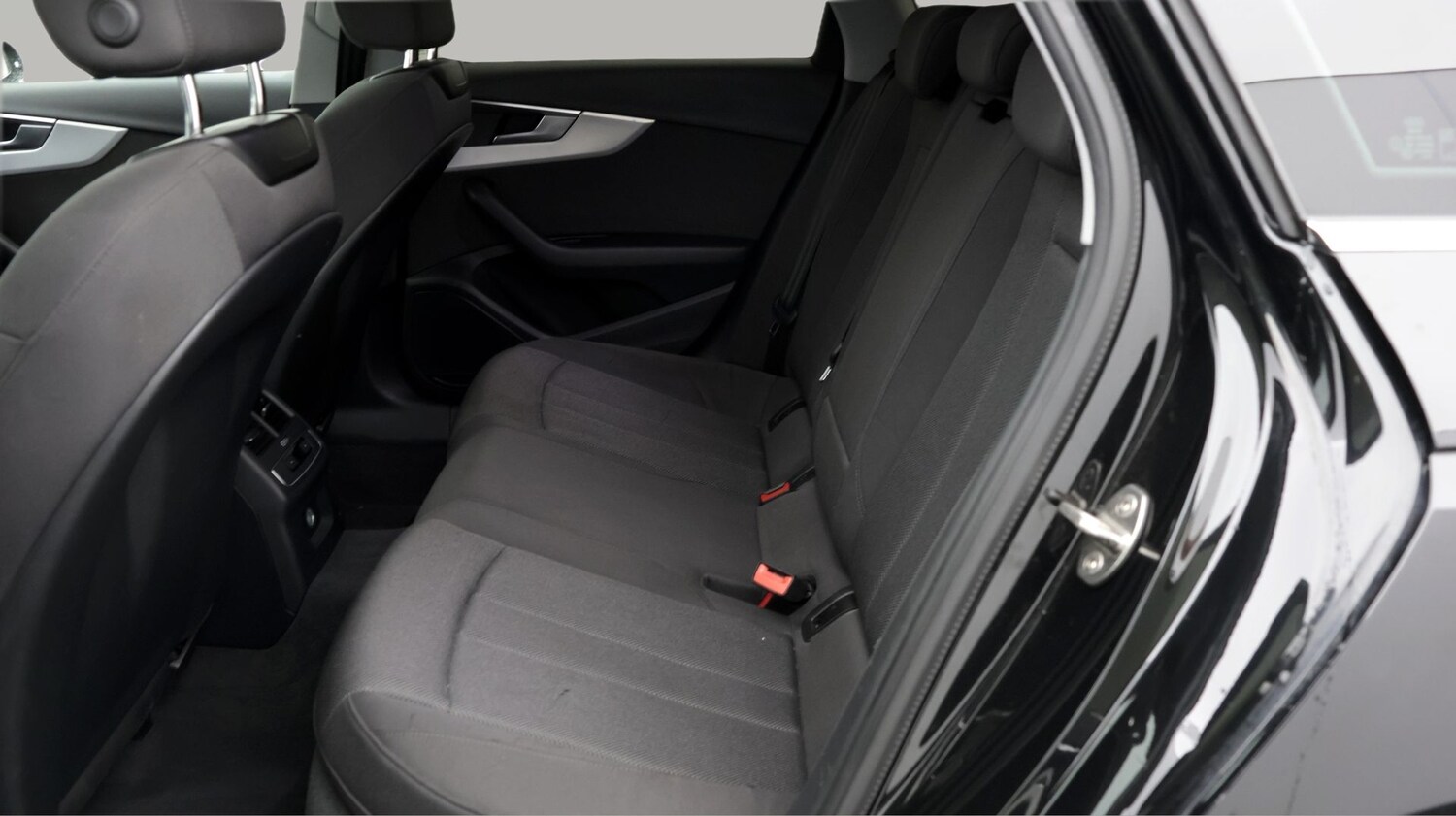 Used Audi A4 2023 for sale - 77905653: Photo 16