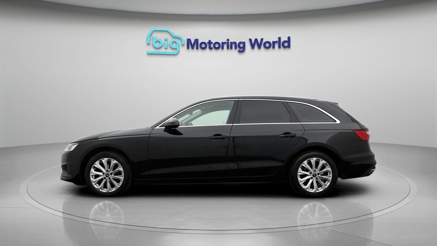 Used Audi A4 2023 for sale - 77905653: Photo 4