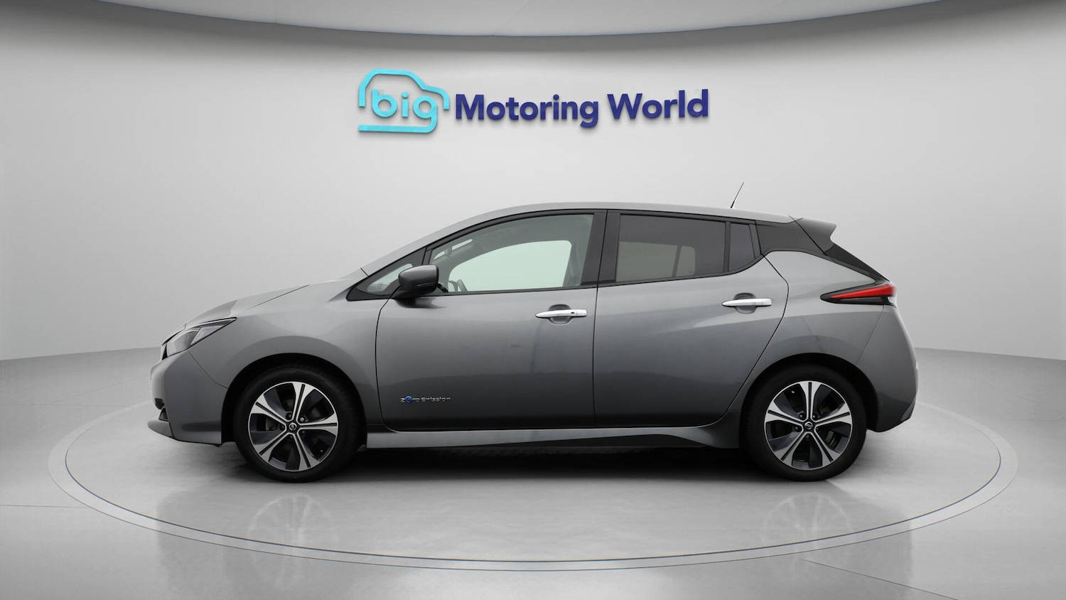 Used Nissan Leaf 2020 for sale - 76513400: Photo 5