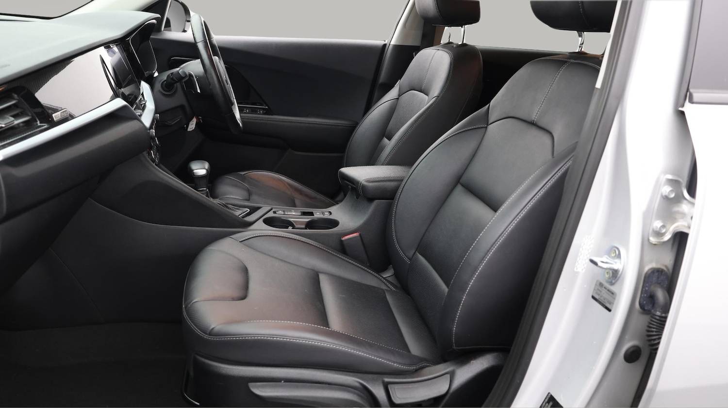 Used Kia Niro 2021 for sale - 76573367: Photo 15