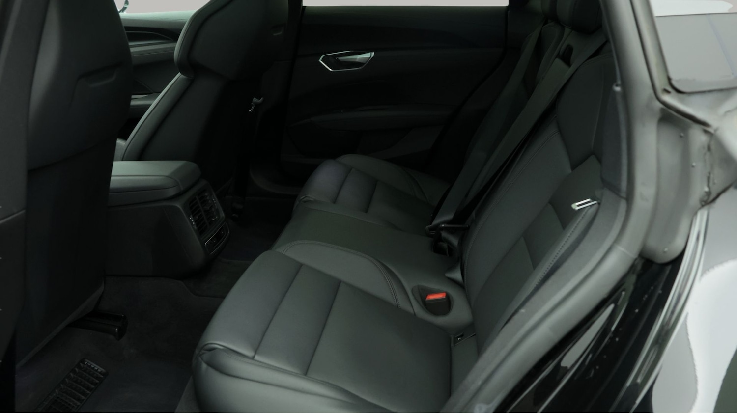 Used Audi e-tron GT 2022 for sale - 78049014: Photo 16