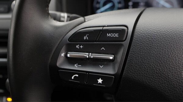 Used Hyundai KONA 2021 for sale - 76282710: Photo 25